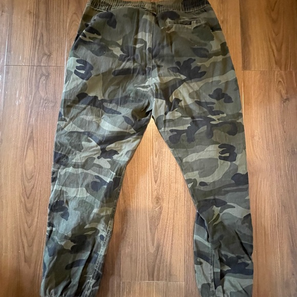 Camo nameless pants - Picture 2 of 2